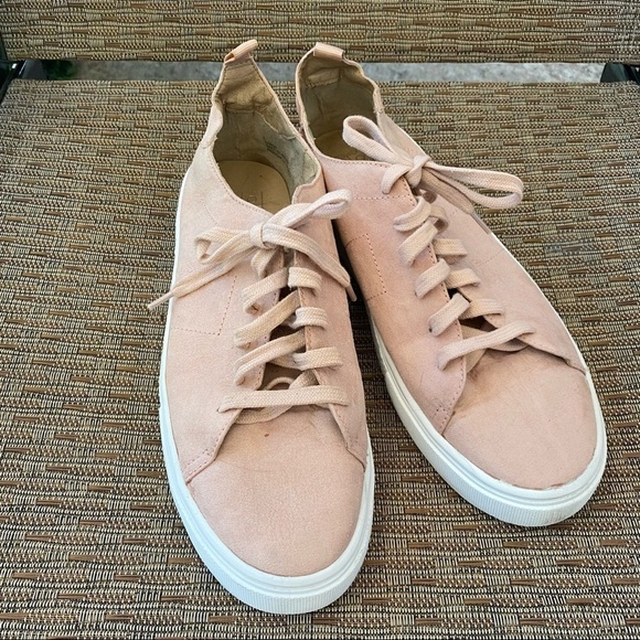 Core Blush Sueded Fabric sneakers - Picture 9 of 11